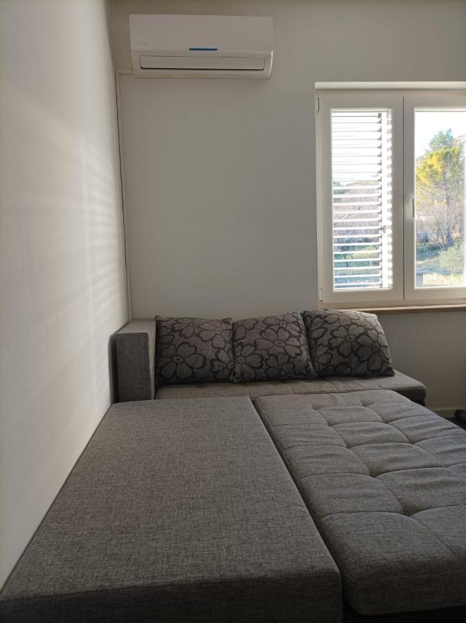 Apartman Modric Apartment Селине Екстериор снимка